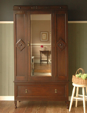 1920年代のアンティーク ワードローブ (j-581-f)