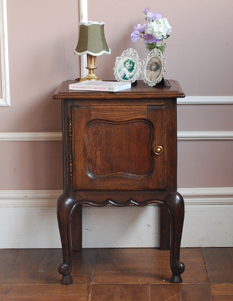 1930年代のアンティーク ナイト テーブル (j-660-f)