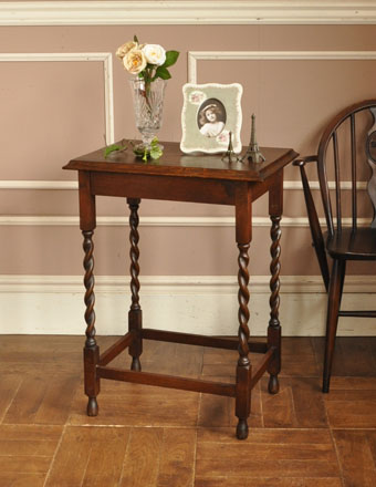 1920年代のアンティーク オケージョナル テーブル (j-858-f)