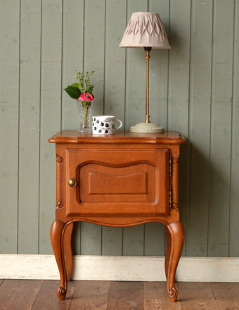 1930年代のアンティーク ナイトテーブル (j-930-f)