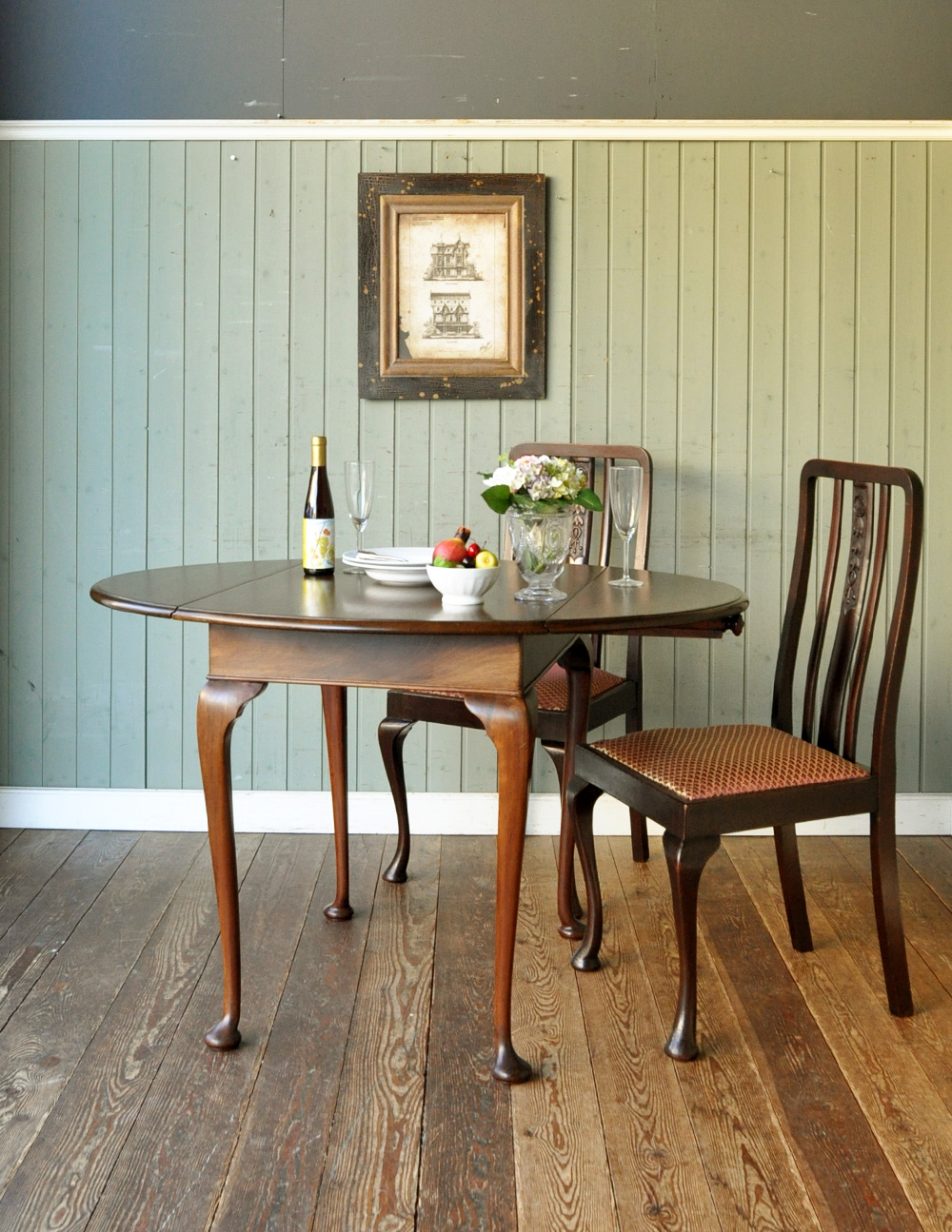 アンティークの素敵な英国家具、マホガニー材のバタフライテーブル