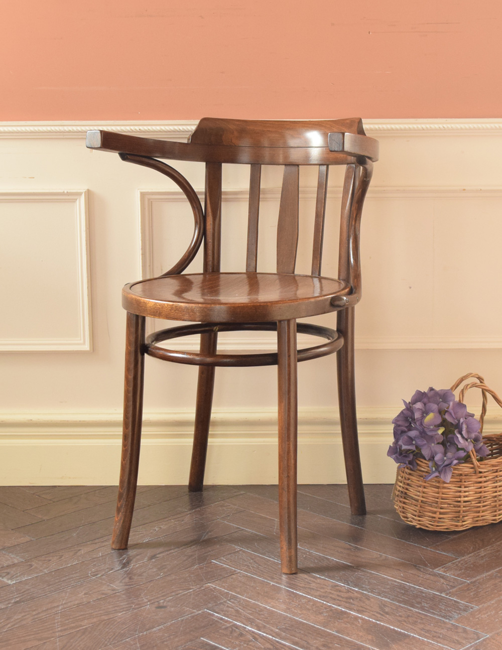 英国のおしゃれなアンティークの椅子、美しい曲げ木のベントウッドアームチェア (k-1046-c)
