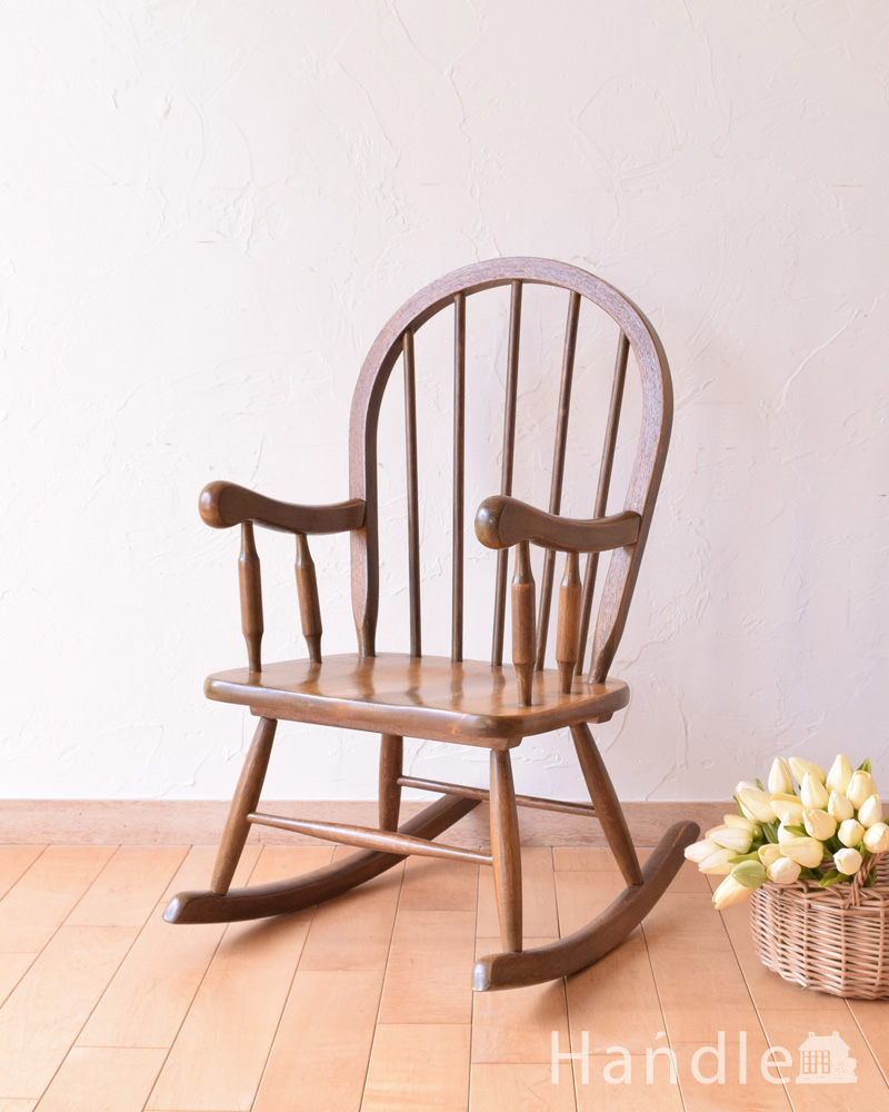 英国アンティークの椅子、ゆらゆら揺れる木製のロッキングチェア(k-1162-c)｜アンティークチェア・椅子