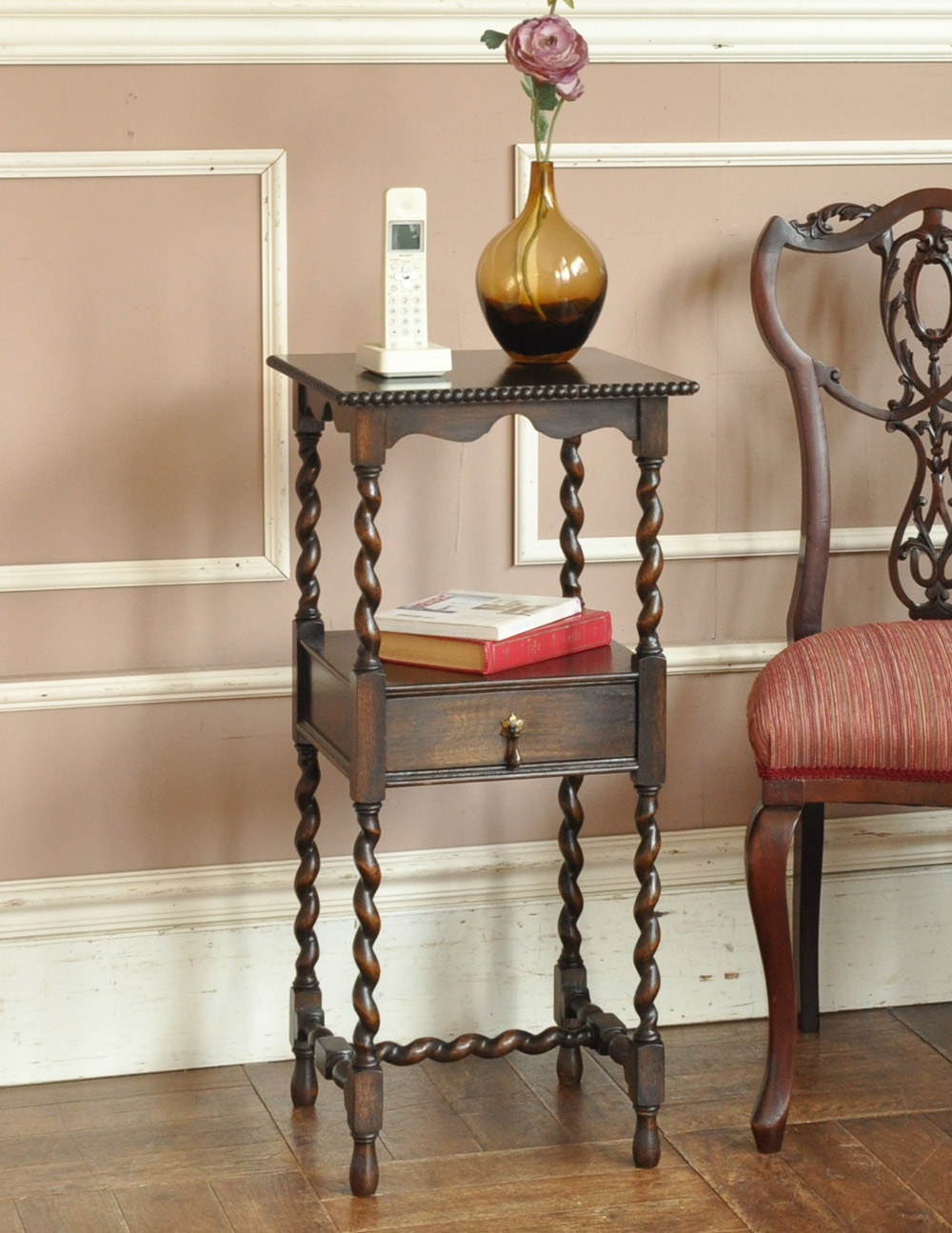 英国のアンティーク家具、引き出し付きのオケージョナルテーブル (k-1168-f)