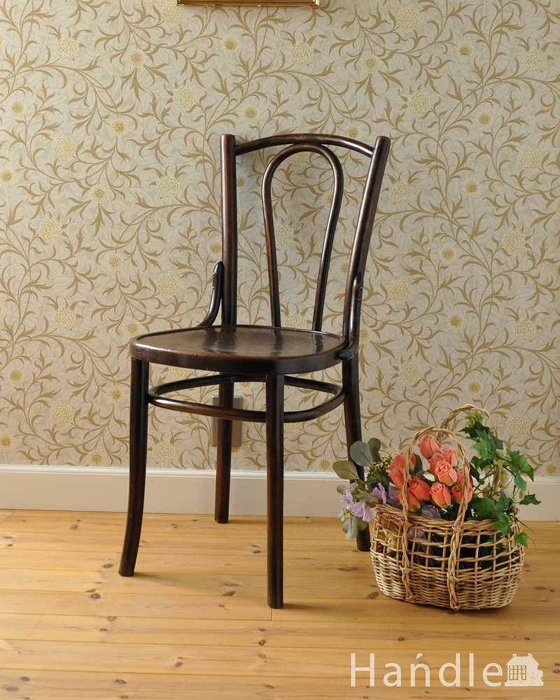 英国のカフェで使われる椅子、曲げ木がキレイなベントウッドチェア (k-1309-c)