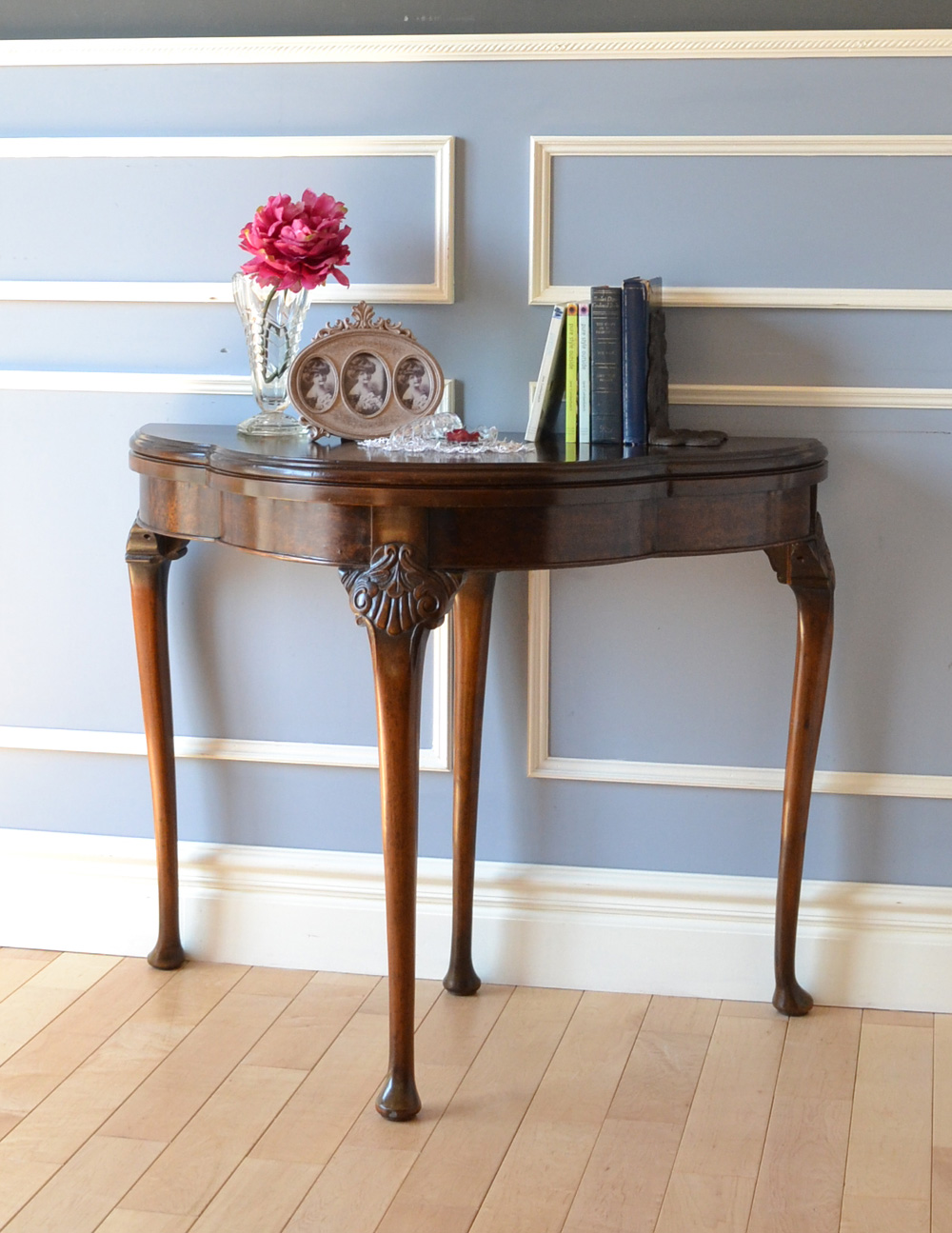 英国ならではのアンティーク家具、お洒落なゲームテーブル（カードテーブル） (k-1362-f)