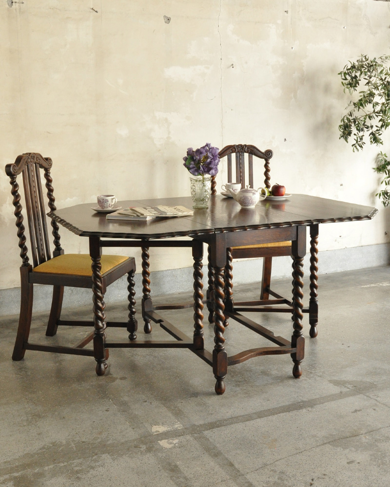 上品な英国のアンティーク家具、脚のツイストラインが美しい伸張式のゲートレッグテーブル (k-1505-f)