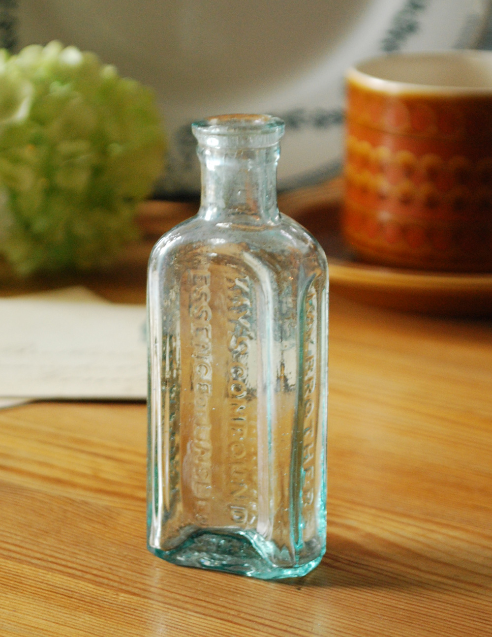 人気の英国インテリア雑貨 ガラスのアンティークボトル (k-1510-z)