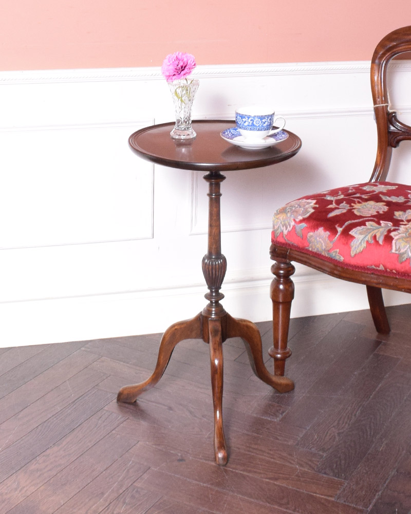 英国アンティーク家具、コンパクトなオケージョナルテーブル(ティーテーブル) (k-1577-f)