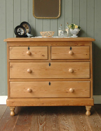 2012年10月22日にご成約済み。1950年代のアンティーク チェスト (k-236-f)