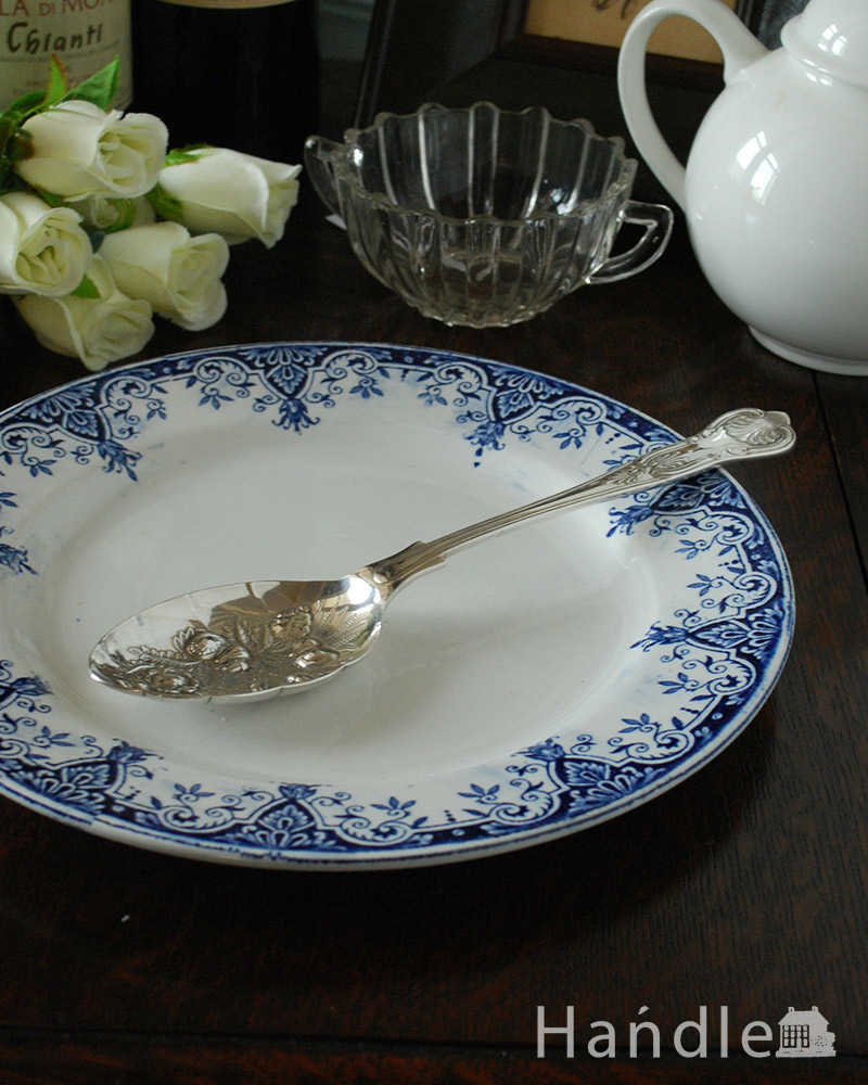 英国の繊細な装飾の銀食器、シルバープレートのスプーン (k-2422-z)