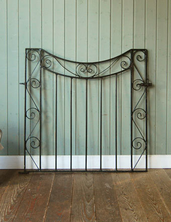 1930年代のアンティーク ゲート (k-256-f)