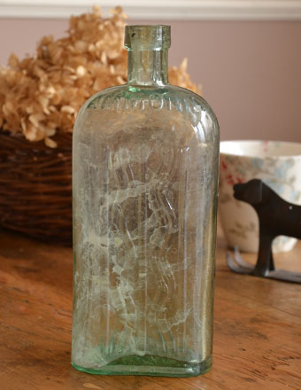 1920年代のアンティーク ボトル  (k-344-z)