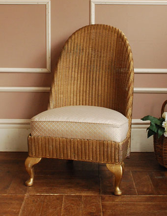 イギリスから来たアンティークの椅子、ソファのようなロイドルームチェア（ゴールド） (k-690-c)