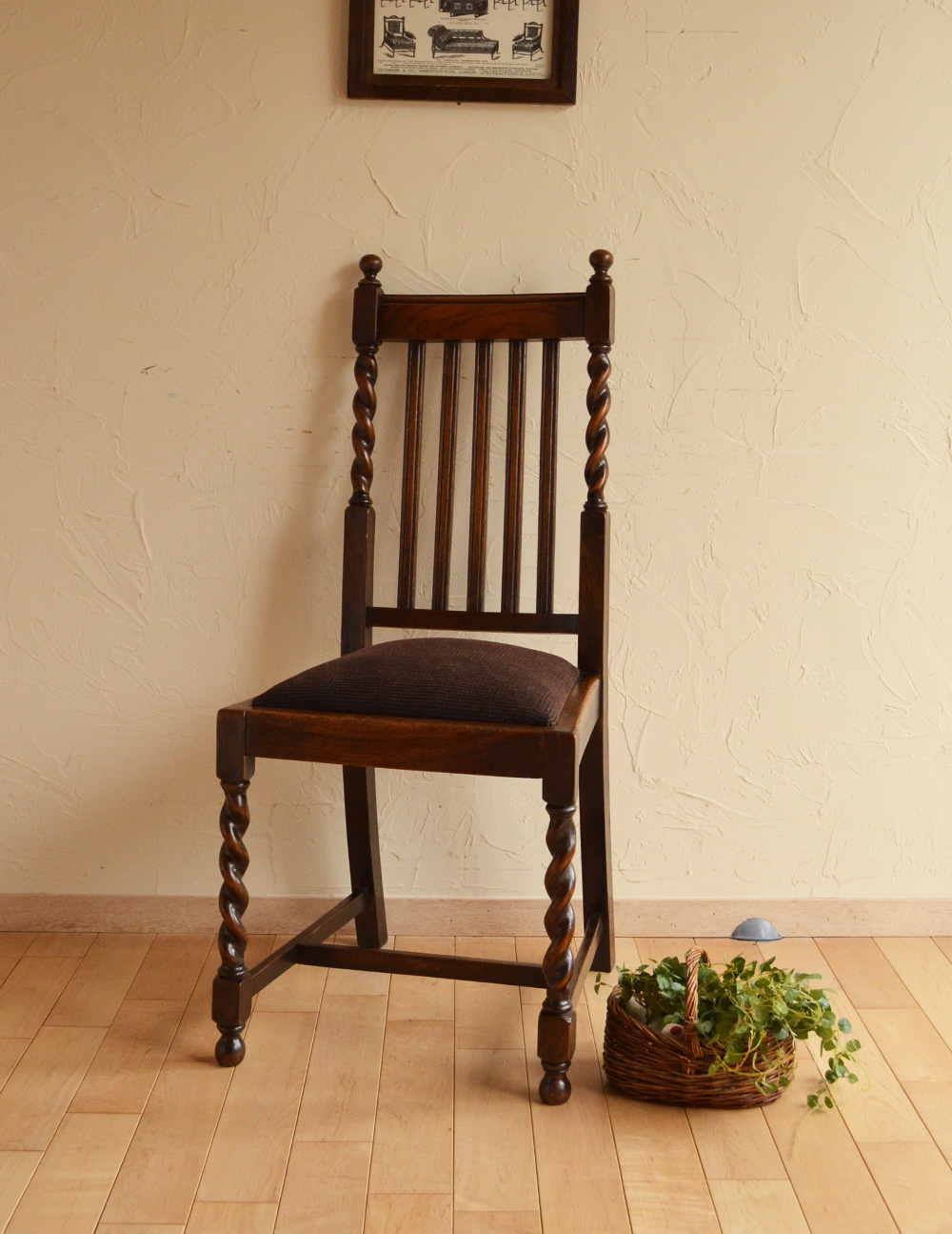 イギリスから来たアンティークの椅子、食卓で使えるオークチェア(k-773-c)｜アンティークチェア・椅子