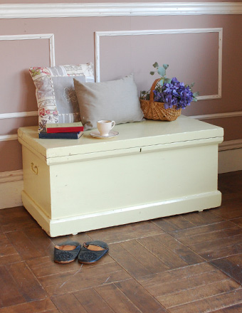 パイン材のアンティーク家具、クリームペイントのブランケットボックス (k-907-f)