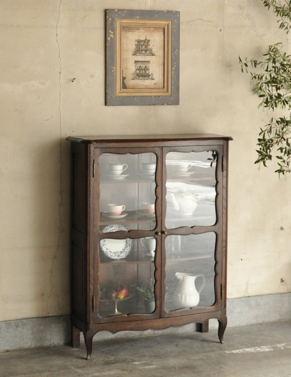 フランスのアンティーク収納家具、ガラス扉のカップボード（食器棚）(k 