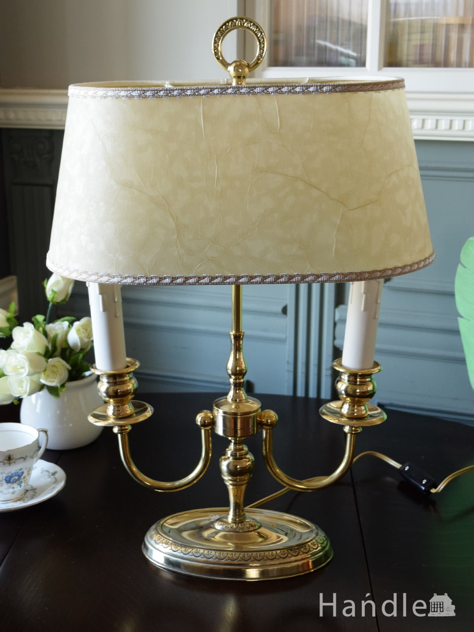 おしゃれなアンティーク風のテーブルシャンデリア、アンティーク色の真鍮製の照明（2灯）（電球セット） (tl-0154)