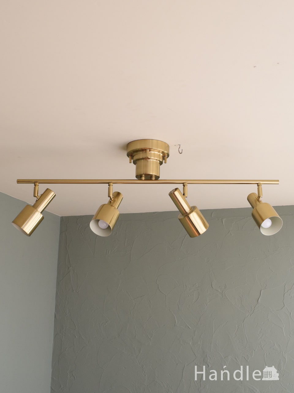 北欧スタイルのおしゃれな照明、4灯タイプのスポットライト(ゴールド・E17型LED電球付き） (n22-028)
