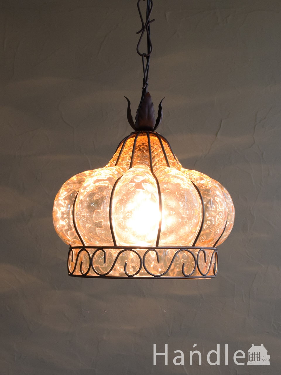 イタリアのおしゃれな照明、ヴェネチアで作られたハンドメイドのペンダントランプ（ムラノガラス・アンバー）(E26球付) (n25-002)