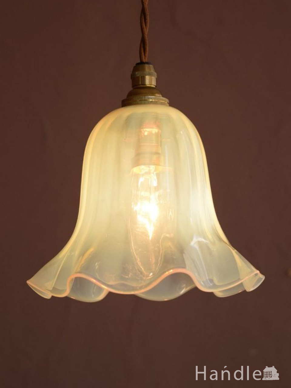 ヴァセリンガラスのおしゃれな照明、アンティークのペンダントライト（コード・シャンデリア球・ギャラリーなし） (k-4624-z)