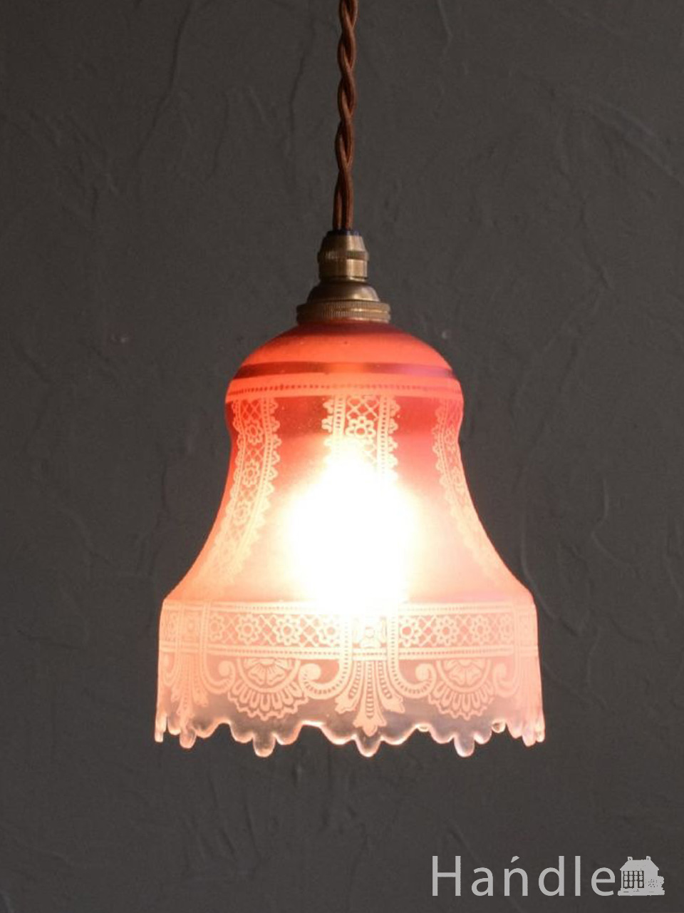 イギリスのおしゃれな照明、クランベリー色のアンティークペンダントライト(コード・シャンデリア電球・ギャラリーなし) (k-5014-z)