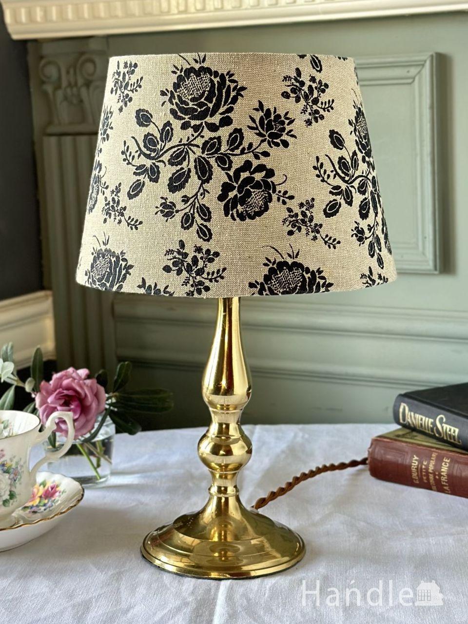 イギリスから届いた豪華なアンティークの照明、キラキラに輝くテーブルランプ (k-5489-z)