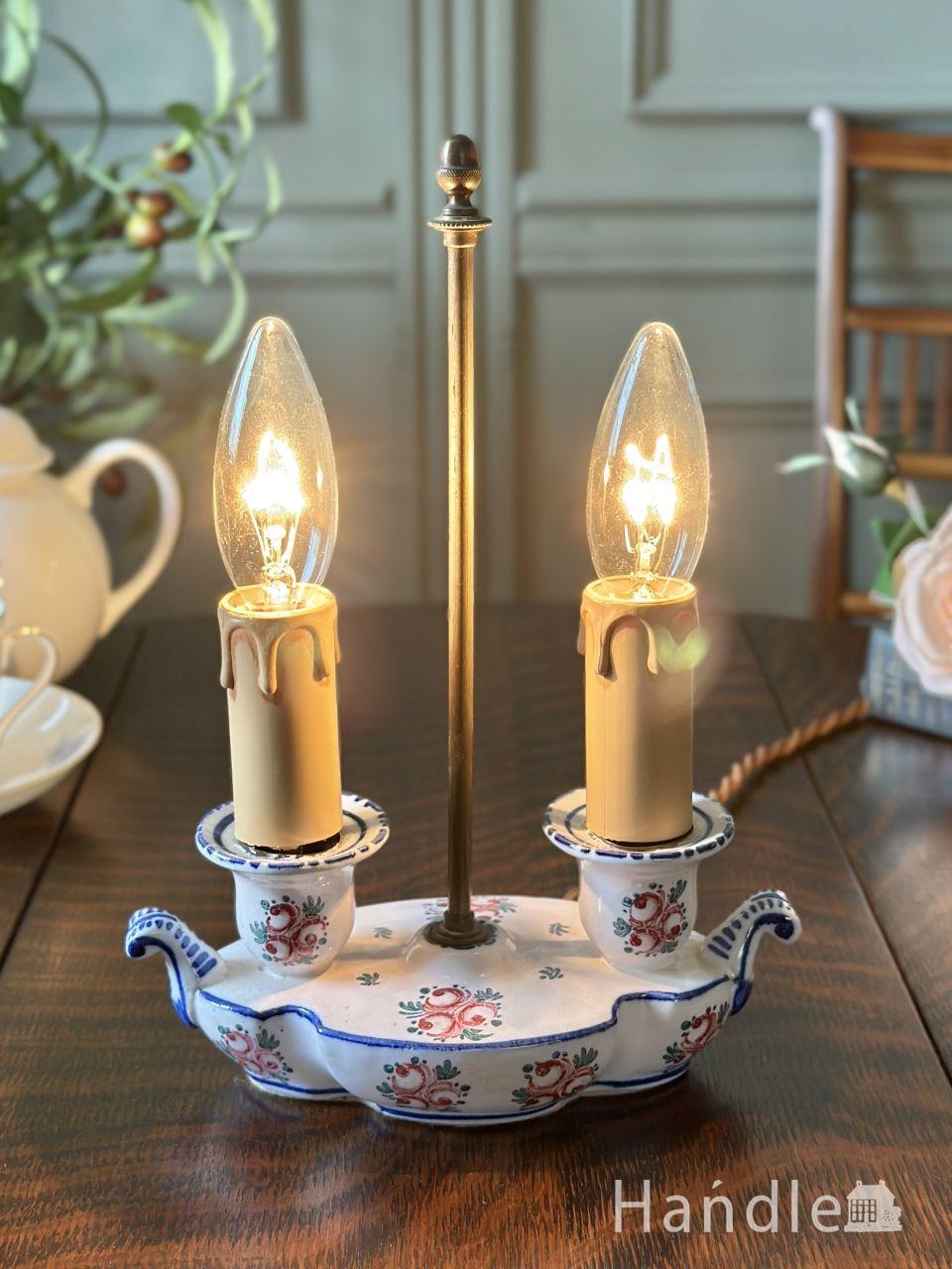 フランスから届いたアンティークの照明器具、バラのお花が描かれた優雅な2灯テーブルランプ (k-6080-z)