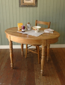 アンティーク家具  アンティーク オーバル テーブル