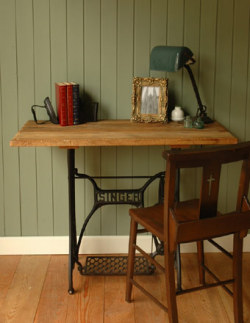 アンティーク家具  ミシン台