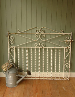 アンティーク家具 アンティーク ゲート