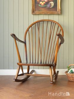 アンティークチェア・椅子 パーソナルソファ アーコール社のヴィンテージ家具、北欧デザインのアーコール ロッキングチェア