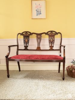 アンティークチェア・椅子 アンティークベンチ・セティ 英国アンティークの長椅子、芸術的な透かし彫りと象嵌が美しいセティ