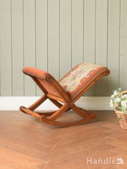 アンティークチェア・椅子 アンティークスツール アンティークの美しい椅子、プチポワンのフットスツール