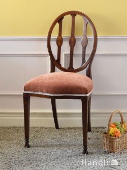 英国アンティークの美しいサロンチェア、象嵌が美しいマホガニー材の椅子