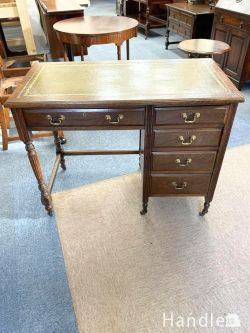 到着予定商品 アンティークのデスク・書斎机 アンティ―ク ライティングデスク