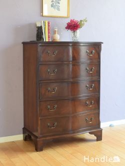 アンティーク家具 アンティークのチェスト アンティークのチェスト、英国で見つけた優雅な整理タンス（ドロワー）