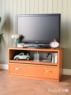 アンティーク家具 アンティークのサイドボード G-Planのビンテージ家具、北欧スタイルのフレスコシリーズのテレビボード