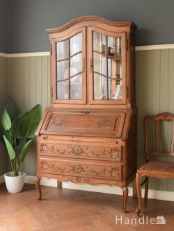 アンティーク家具 ビューロー フランスのアンティークビューロー、優雅な装飾のビューローブックケース