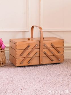 アンティーク家具 ブランケットボックス・収納ボックス イギリスのおしゃれなソーイングボックス、持ち運び出来るアンティークお裁縫箱