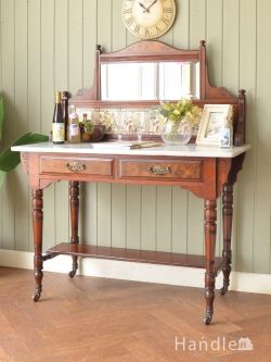 アンティーク家具 アンティークのキャビネット 英国のアンティークキャビネット、お花のタイルが華やかなウォッシュスタンド