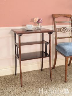 アンティーク家具 アンティークのテーブル 英国のおしゃれなアンティーク家具、象嵌が美しいサイドテーブル