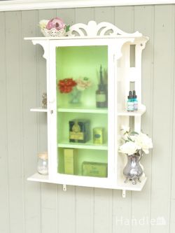 アンティーク家具 アンティークのキャビネット アンティークのウォールキャビネット、フランスのおしゃれなペイントのキャビネット