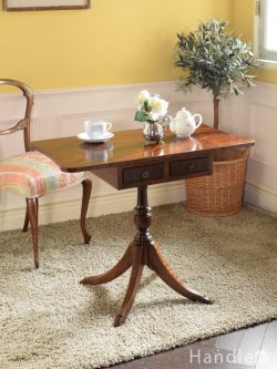 アンティーク家具 アンティークのテーブル アンティークの伸長式テーブル、便利に使えるバタフライタイプのコーヒーテーブル