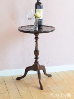 アンティーク家具 アンティークのテーブル イギリスから届いたのおしゃれなアンティークのテーブル、ワインテーブル
