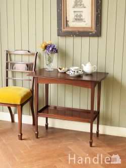 アンティーク家具 アンティークのテーブル 美しい脚が魅力の英国アンティークテーブル（サービングテーブル）