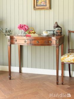 アンティーク家具 アンティークのテーブル イギリスから届いたアンティークのテーブル、マホガニー材の美しいコンソールテーブルデスク