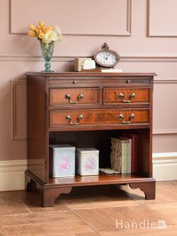 アンティーク家具 アンティークのチェスト 英国から届いたマホガニー材のアンティークキャビネット、おしゃれなベッドサイドチェスト