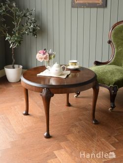 アンティーク家具 アンティークのテーブル イギリスから届いたアンティークのコーヒーテーブル、杢目が美しいウォールナットのテーブル