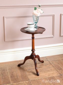アンティーク家具 アンティークのテーブル 英国アンティークのサイドテーブル、トライポット脚のおしゃれなワインテーブル